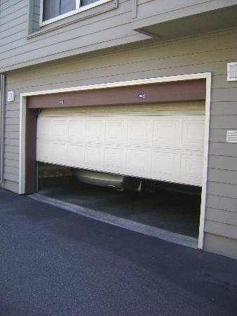College Area  Aaa Garage Doors San Diego (619)786-0320